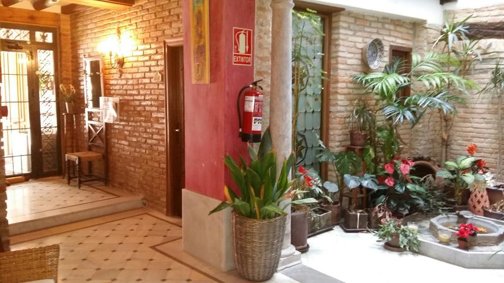 Pension Alfin Granada Exterior foto